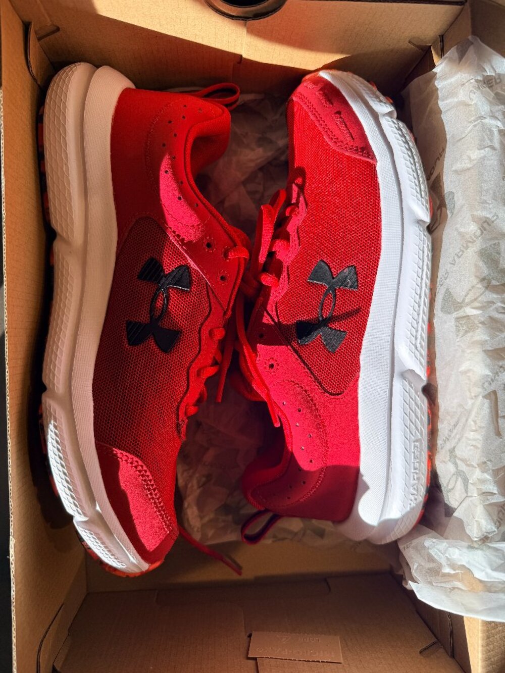 Under Armour sz 9